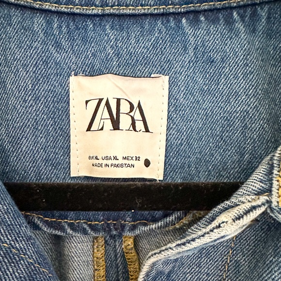Zara Denim Jacket - Picture 2 of 3